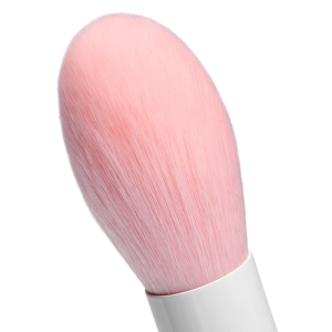 Крупная пушистая кисть для пудр и любых других сухих текстур (лимитированная серия)